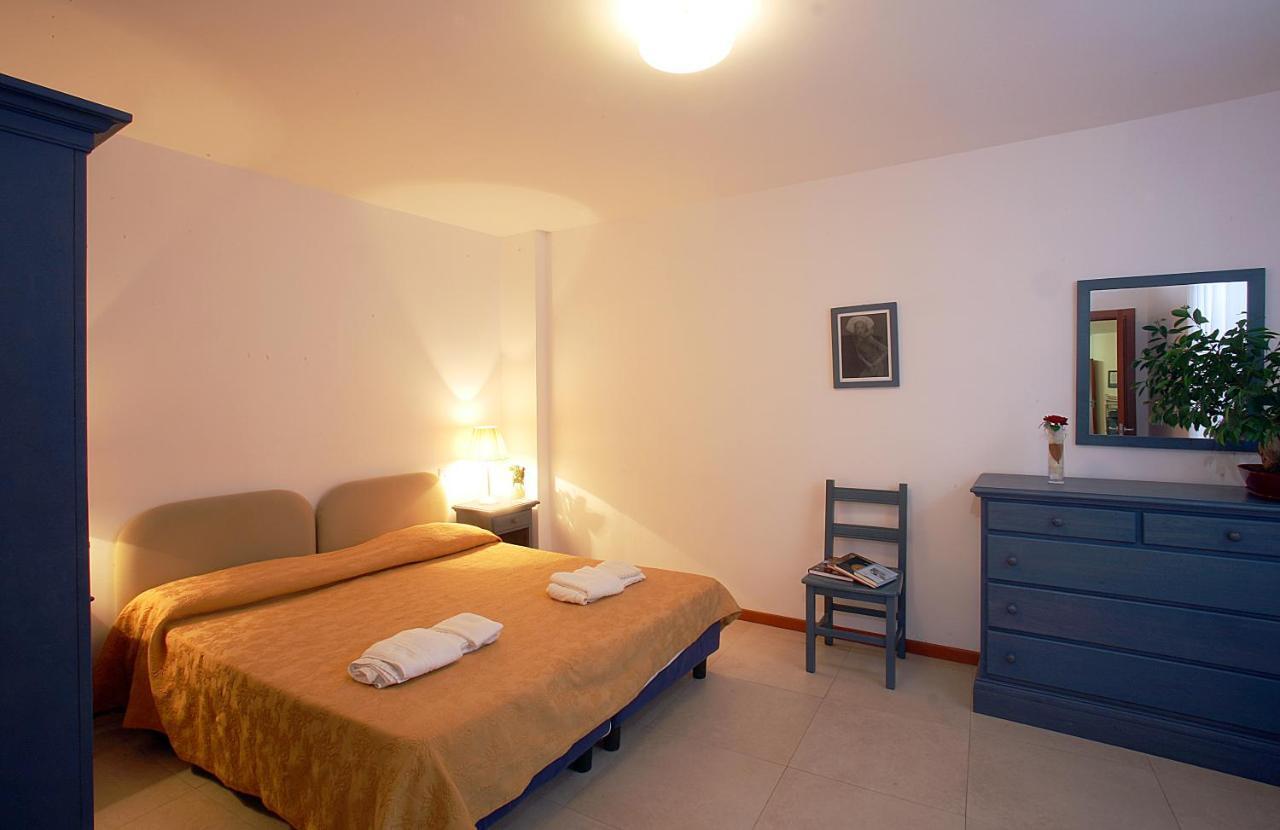 Residence Borgo San Sebastiano 베르게지 객실 사진